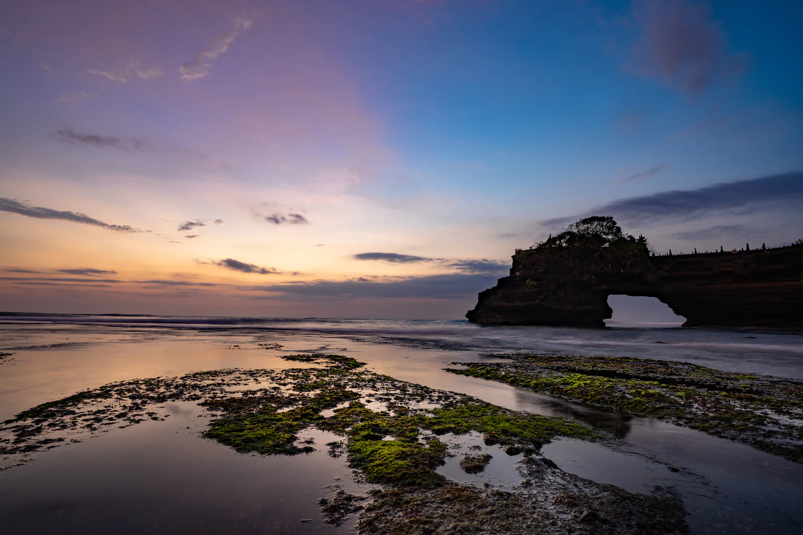 Evening skies of ocean on Tanah Lot Temple