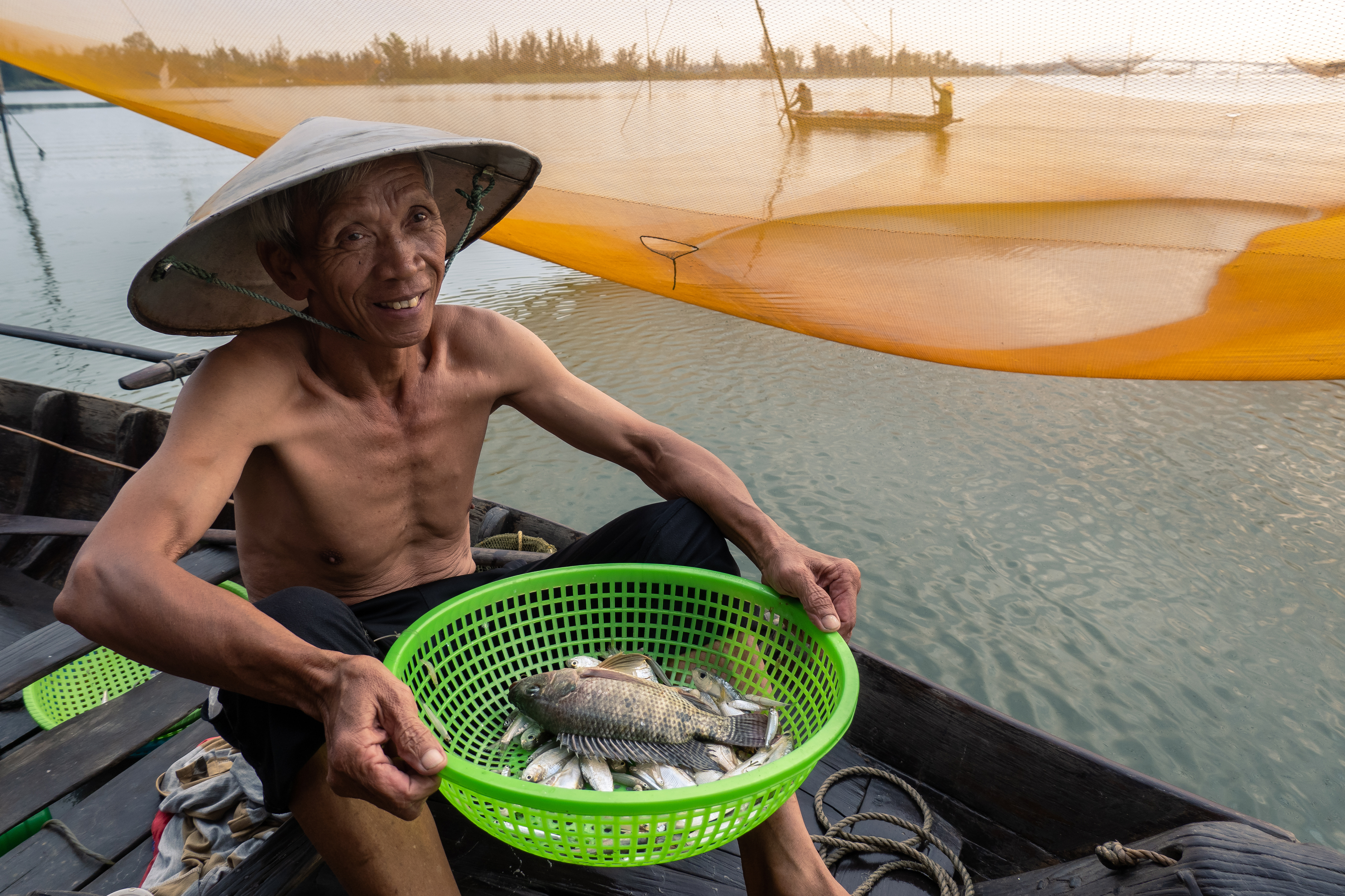 Hoàng Thế Nhiệm khám phá Thiên nhiên với RX100 VII